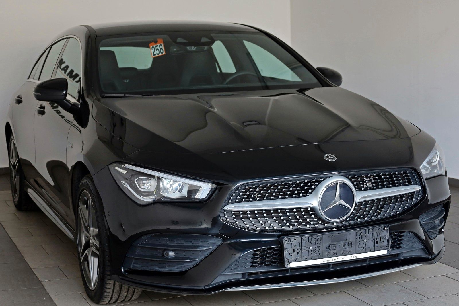 Fahrzeugabbildung Mercedes-Benz CLA 250 e SB,AMG-line,T.Leder,Navi,LED,SH,Kamera