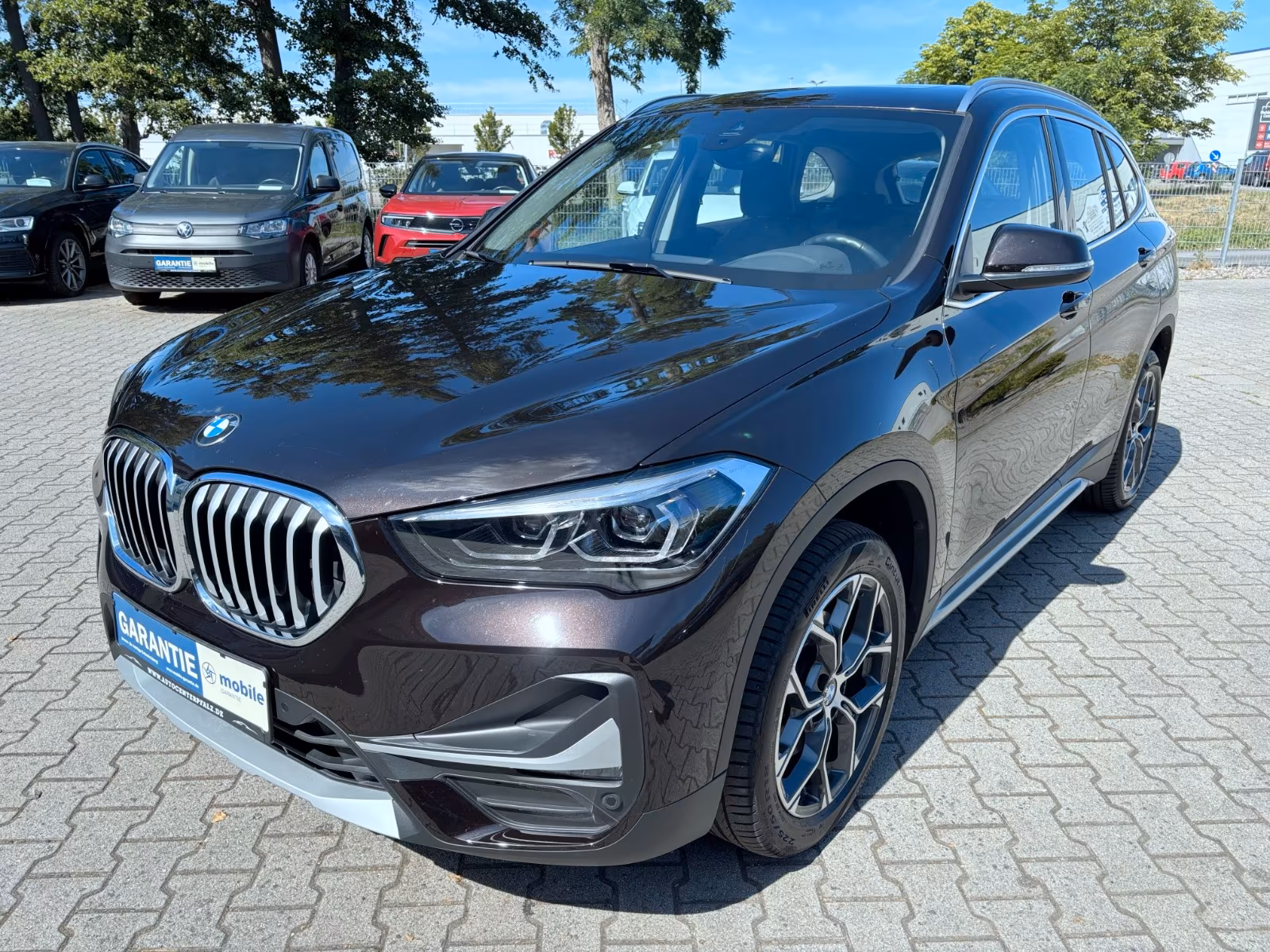 BMW X1 sDrive 18 d xLine*Auto*Pano*LED*1-Hand*S-Heft, миниатюра 9