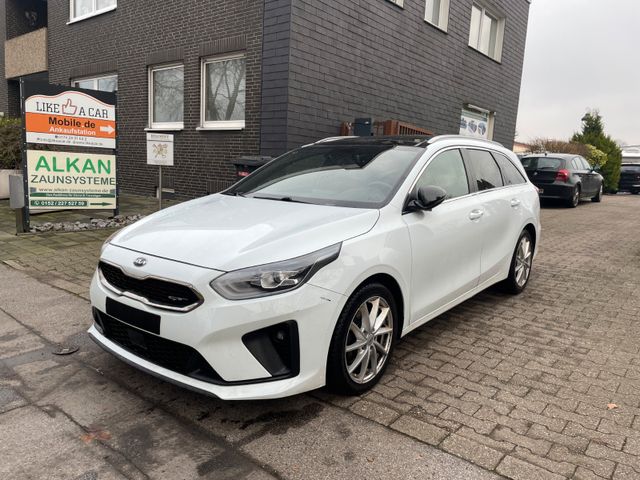 Kia Ceed SW 1.6 CRDI DCT GT Line PANO LED KAMERA