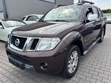 Nissan Navara Double Cab V6 4X4 Autom/Navi+/Leder-Voll!