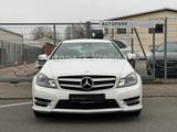 Mercedes-Benz C 220 CDI W204 Coupe*AMG-LINE*2.HAND*TOP!! - Mercedes-Benz C 220: W204 Cdi