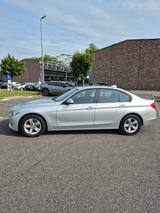 BMW 316i Sport Line Automatik original 14.600 Km  - BMW 316 Gebrauchtwagen in Mülheim (Ruhr)