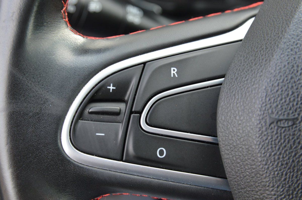 Fahrzeugabbildung Renault Kadjar   TCe 130 AHK Leder LED Kamera