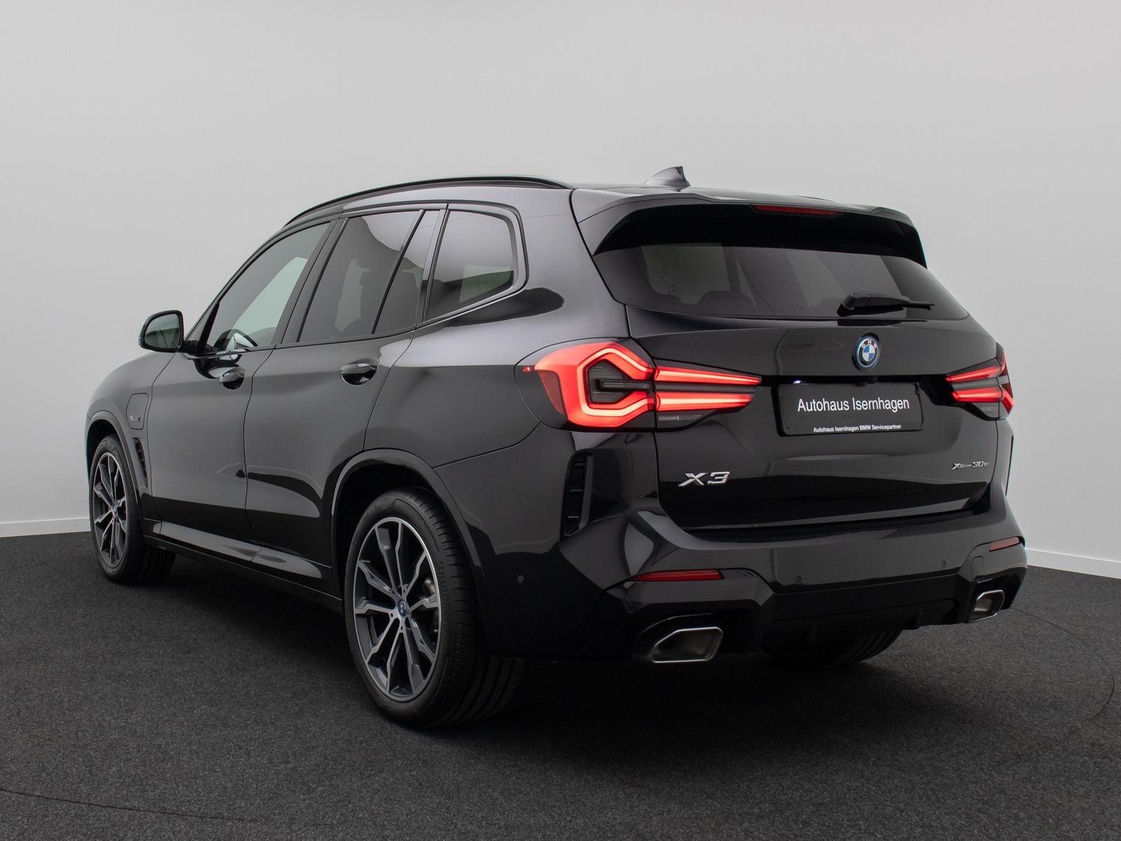 Fahrzeugabbildung BMW X3 xD30e M Sport HUD DAB Laser Komfort 20Zoll