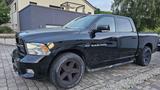 Dodge RAM HEMI (LPG) Crew Cab Deutsches Fahrzeug - : Geländewagen, Deutsche