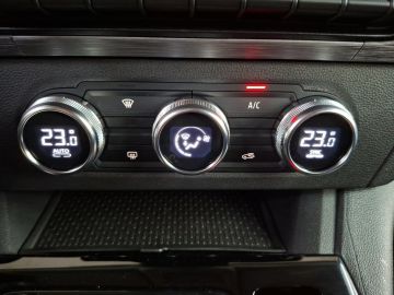 Nissan Townstar Tekna Kombi L2 °LED°Navi°SHZ°RFK°AAC°