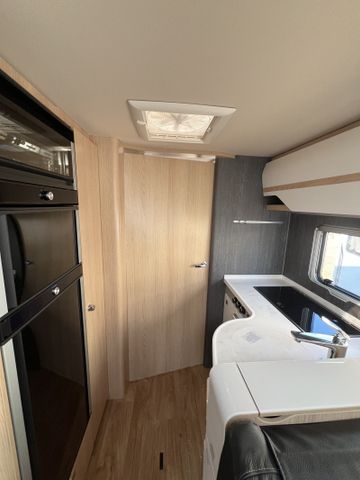 HYMER  ERIBA  HYMERCAR B-Klasse ML I 780 *Aktion Hubstützenanlage*