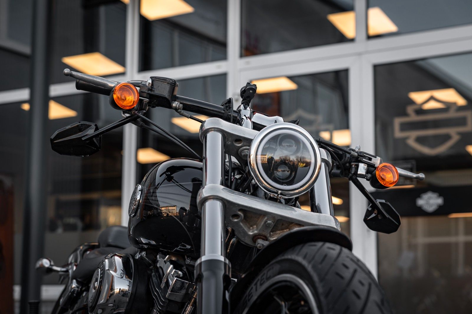 Fahrzeugabbildung Harley-Davidson Breakout 103 FXSB- Kesstech -