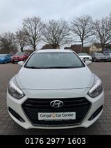 Hyundai i40 cw blue Classic - Hyundai i40 mit Schiebedach