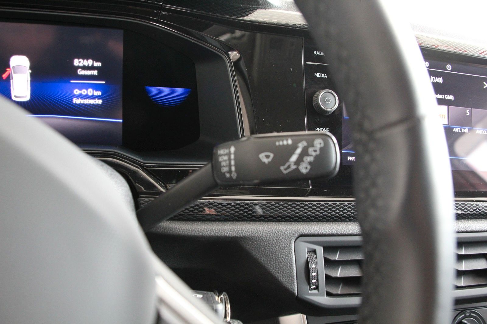 Fahrzeugabbildung Volkswagen Taigo 1.0 TSI Life