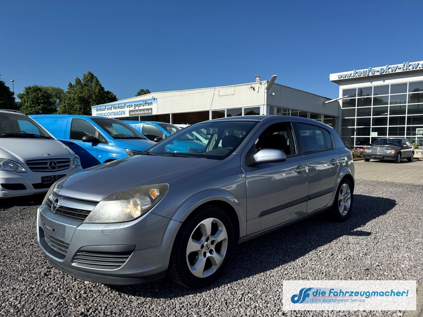 Fahrzeugabbildung Opel Astra H Sport Temp PDC HÄNDLER AUTO Alu Sportfah
