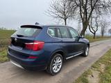 BMW X3 xDrive20d AT - - BMW X3 von privat