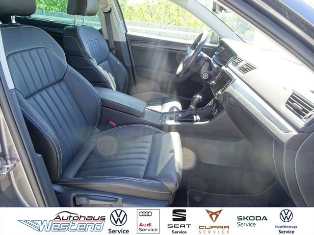 Fahrzeugabbildung SKODA Superb Combi Style 2.0l TDI 147kW 4x4 DSG Navi L