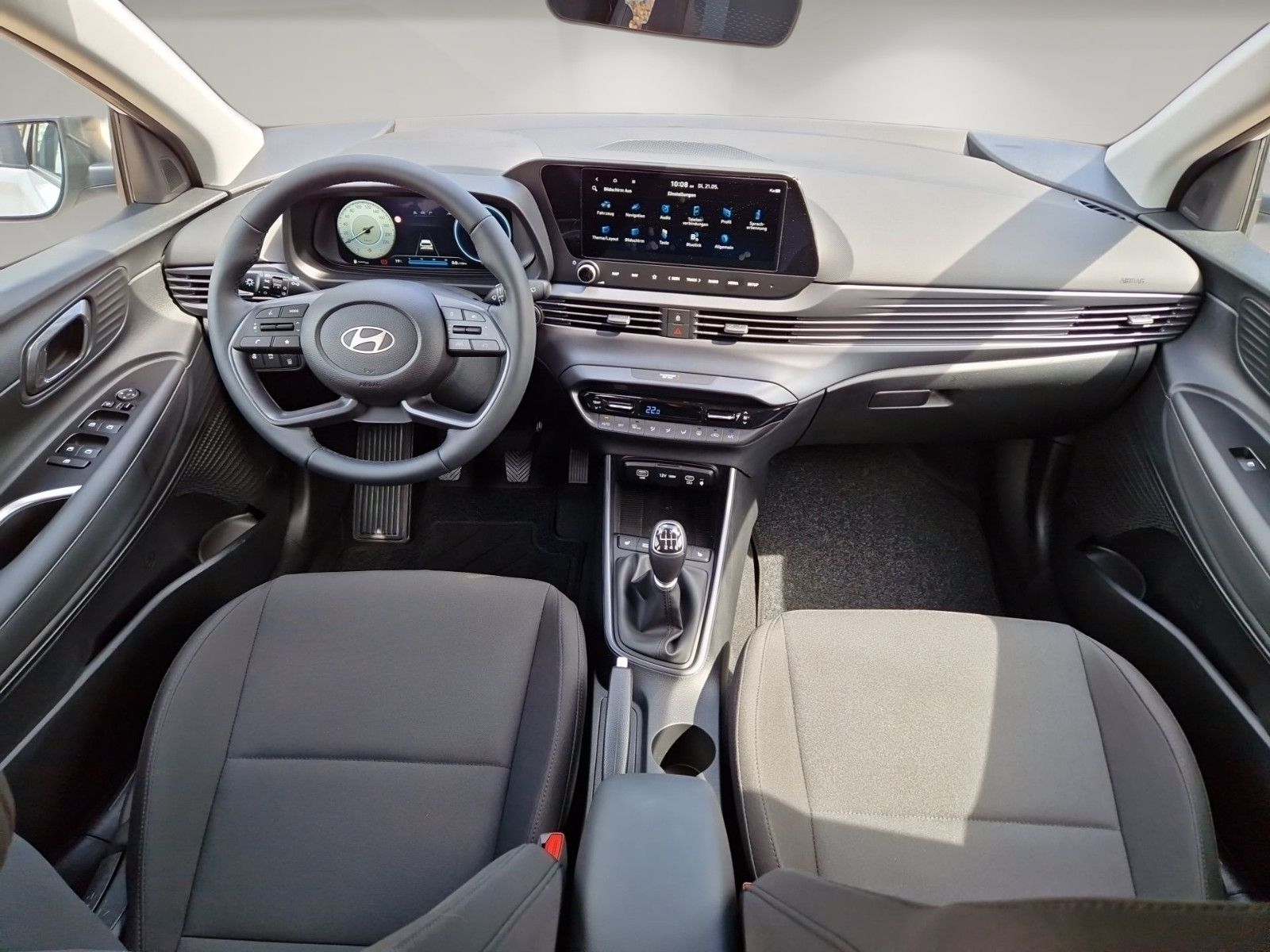 Fahrzeugabbildung Hyundai i20 Facelift (2024) 1.0 M/T TREND NAVI LED BOSE