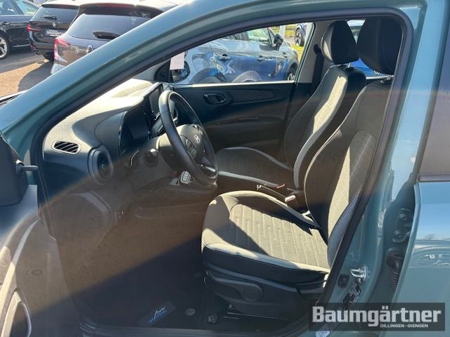 Fahrzeugabbildung Hyundai i10 Select 1.0 MPi 67 5-Gang Tempomat/Klima