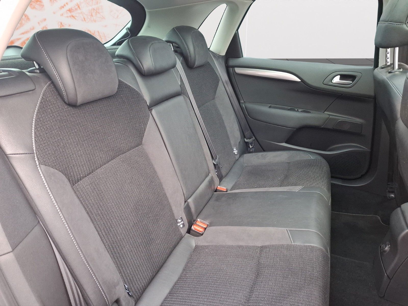 Fahrzeugabbildung Citroën C4 Lim. Exclusive ! Massagesitze ! Panoramadach