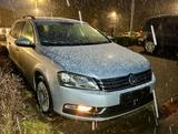 Volkswagen VW Passat B7 122 ps - Volkswagen Passat aus 2011: Kombi