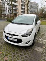 Hyundai ix20 *Sitzheizung*AHK* - Hyundai ix20 in Frankfurt (Main)