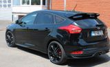 Ford Focus 2,0 EcoBoost ST  - Ford Focus von privat
