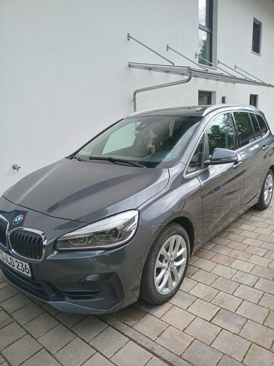 BMW 220 Gran Tourer 220d xDrive Steptronic Sport...