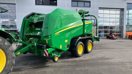 John Deere C451R