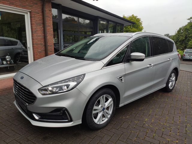 Ford S-Max S-MAX Titanium