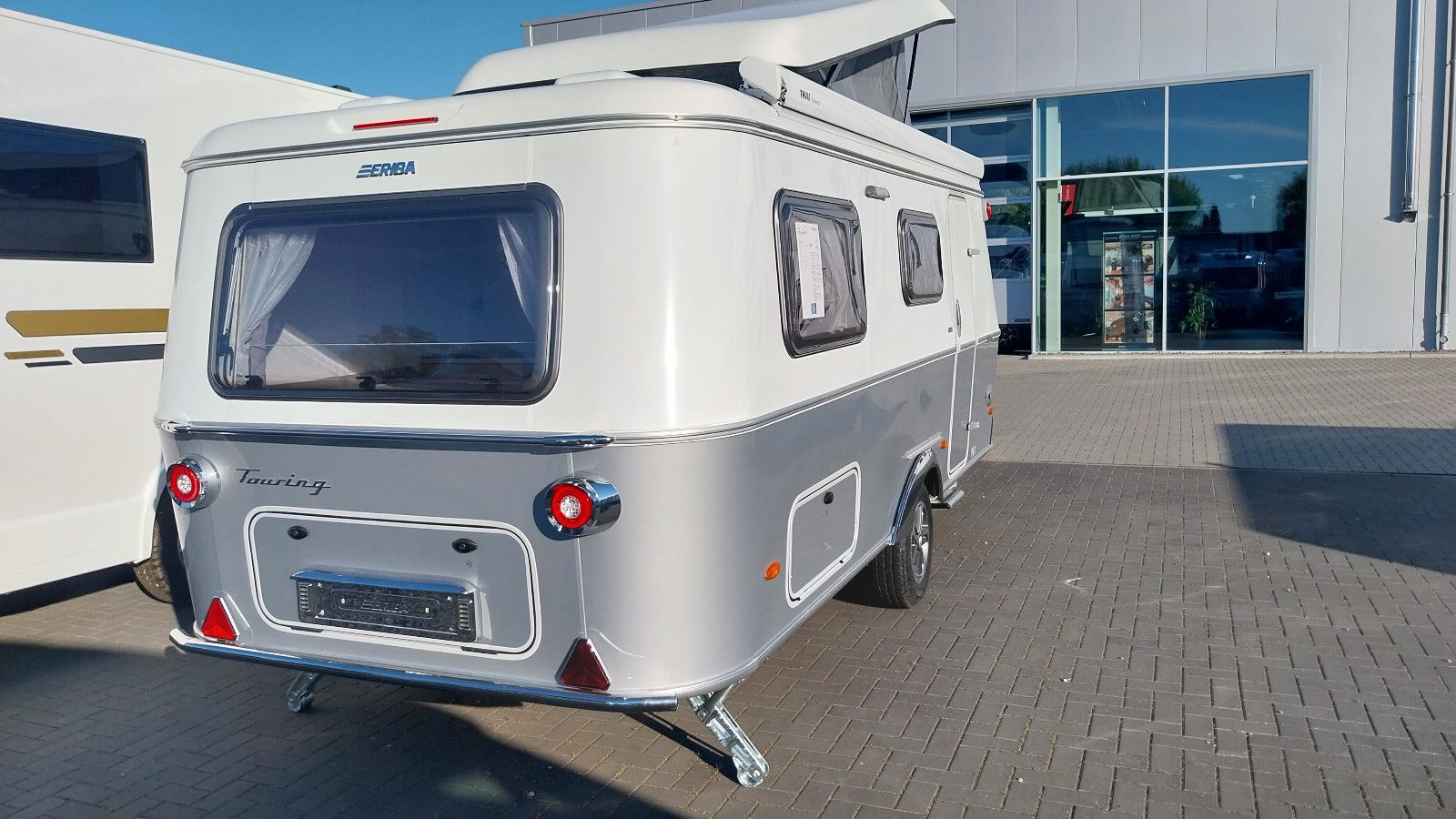 Fahrzeugabbildung HYMER / ERIBA / HYMERCAR Touring 630 - ab 2,99% eff.p.a.*