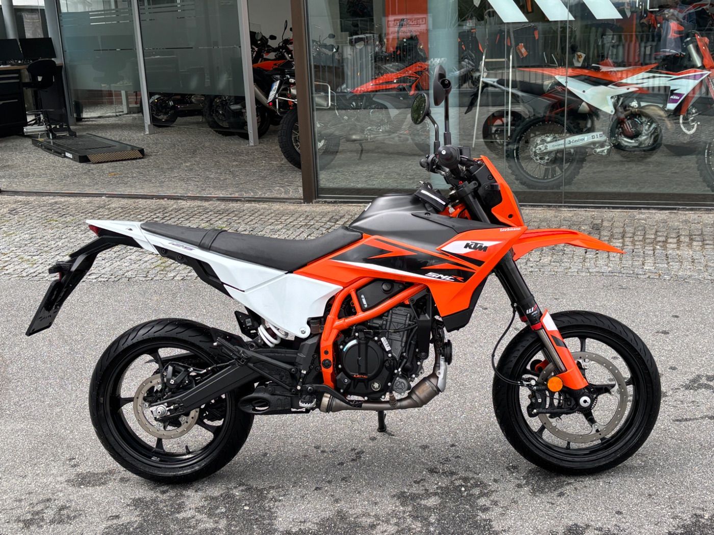 Fahrzeugabbildung KTM 125 SMC R 2026