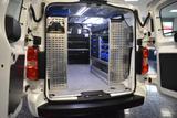 Opel Vivaro Elegance L3 3-Sitze Aut Navi Kamer Regale - Opel Vivaro mit Diesel-Antrieb: Kleinbus, Automatik
