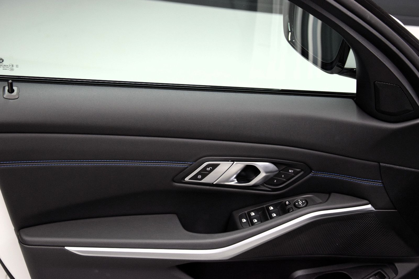 Fahrzeugabbildung BMW 320 i xDrive M Sport Schiebed. ACC Kamera HeadUp