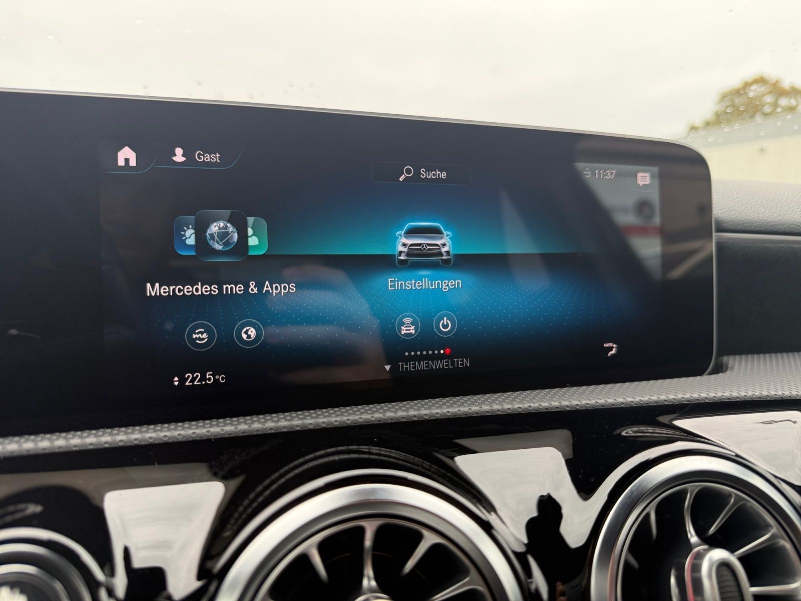 Fahrzeugabbildung Mercedes-Benz A 250 AMG Line 360VIEW AMB KEYLESS