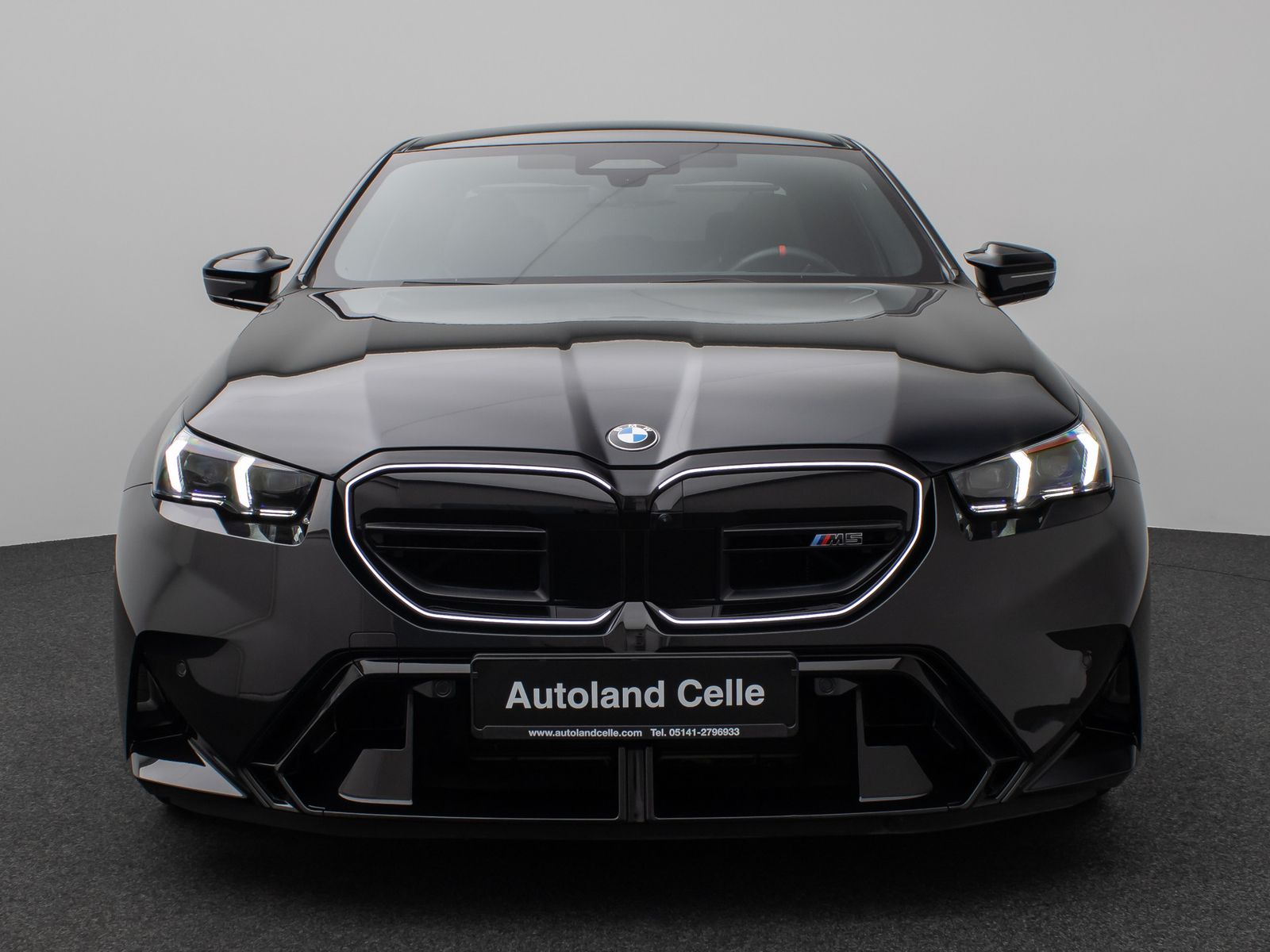 Fahrzeugabbildung BMW M5 xD Panorama 360°B&W HUD M-Driversp. Komfort