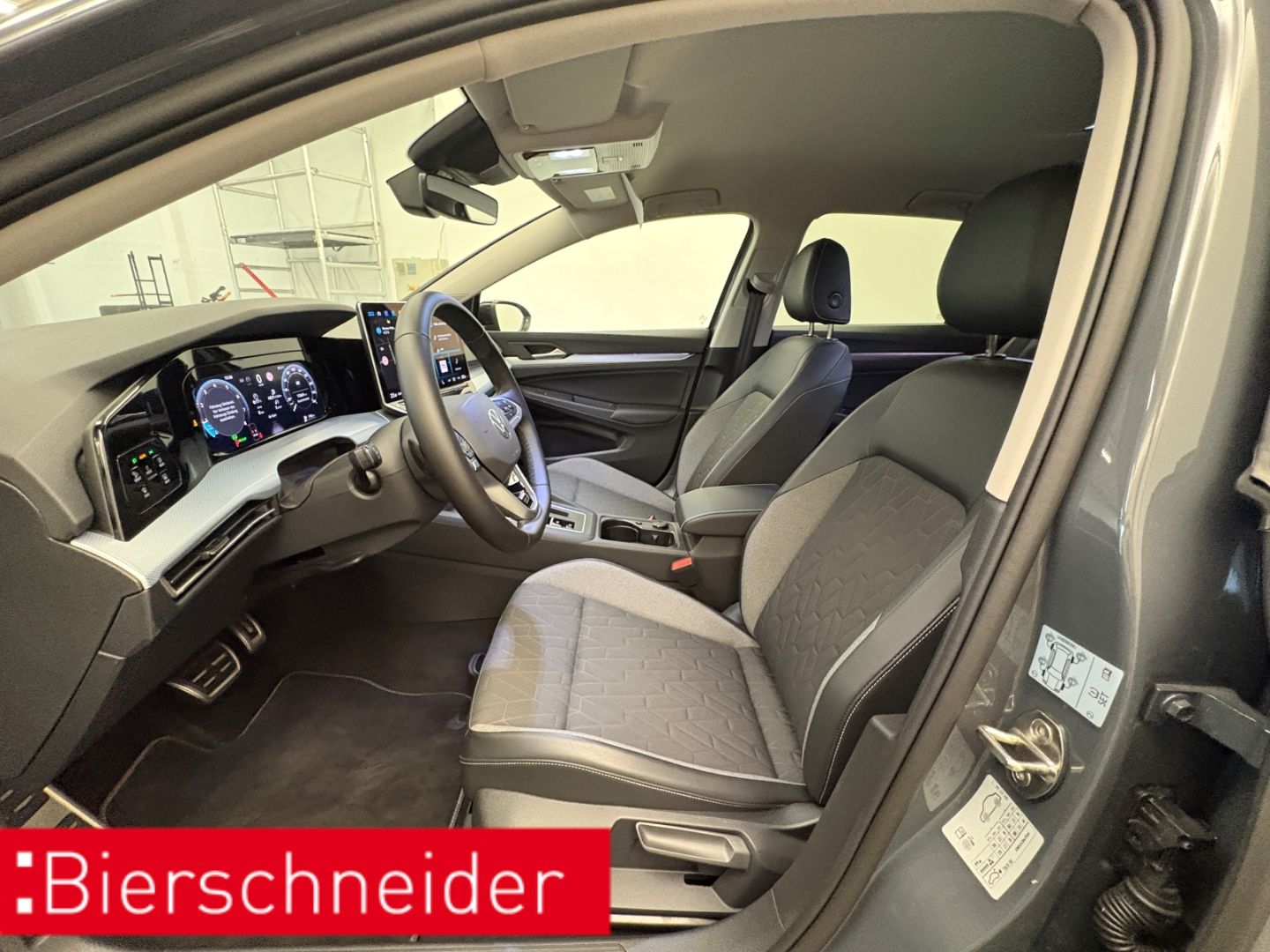 Volkswagen Golf - Bild 8