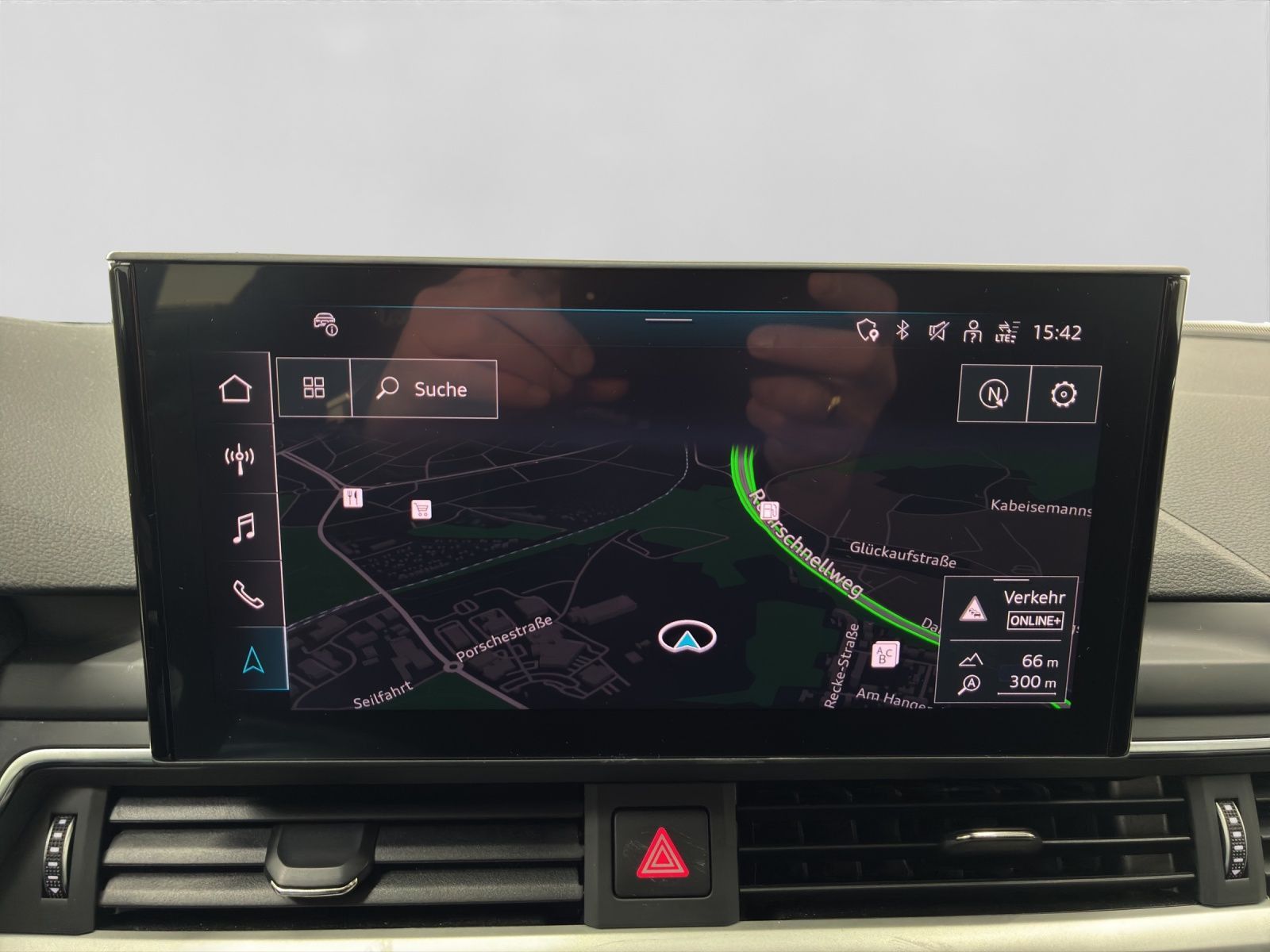Audi A4 - Bild 16
