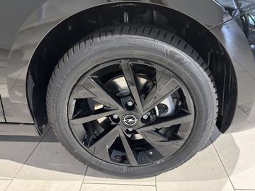 Fotografie 4 des Opel Corsa 1.2 Direct Injection Turbo GS ReNewKnit