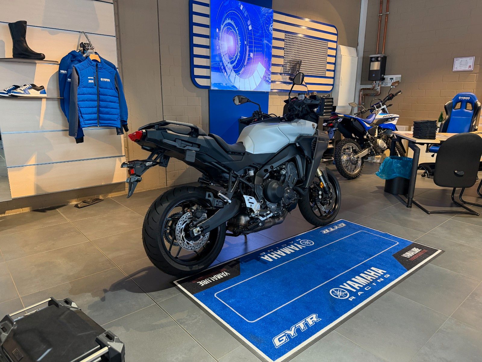 Fahrzeugabbildung Yamaha Tracer 9 GT Herbst Deals