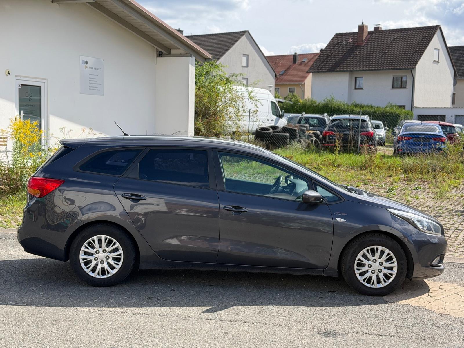 Kia cee'd Sportswagon 1.6 CRDi // Euro 5