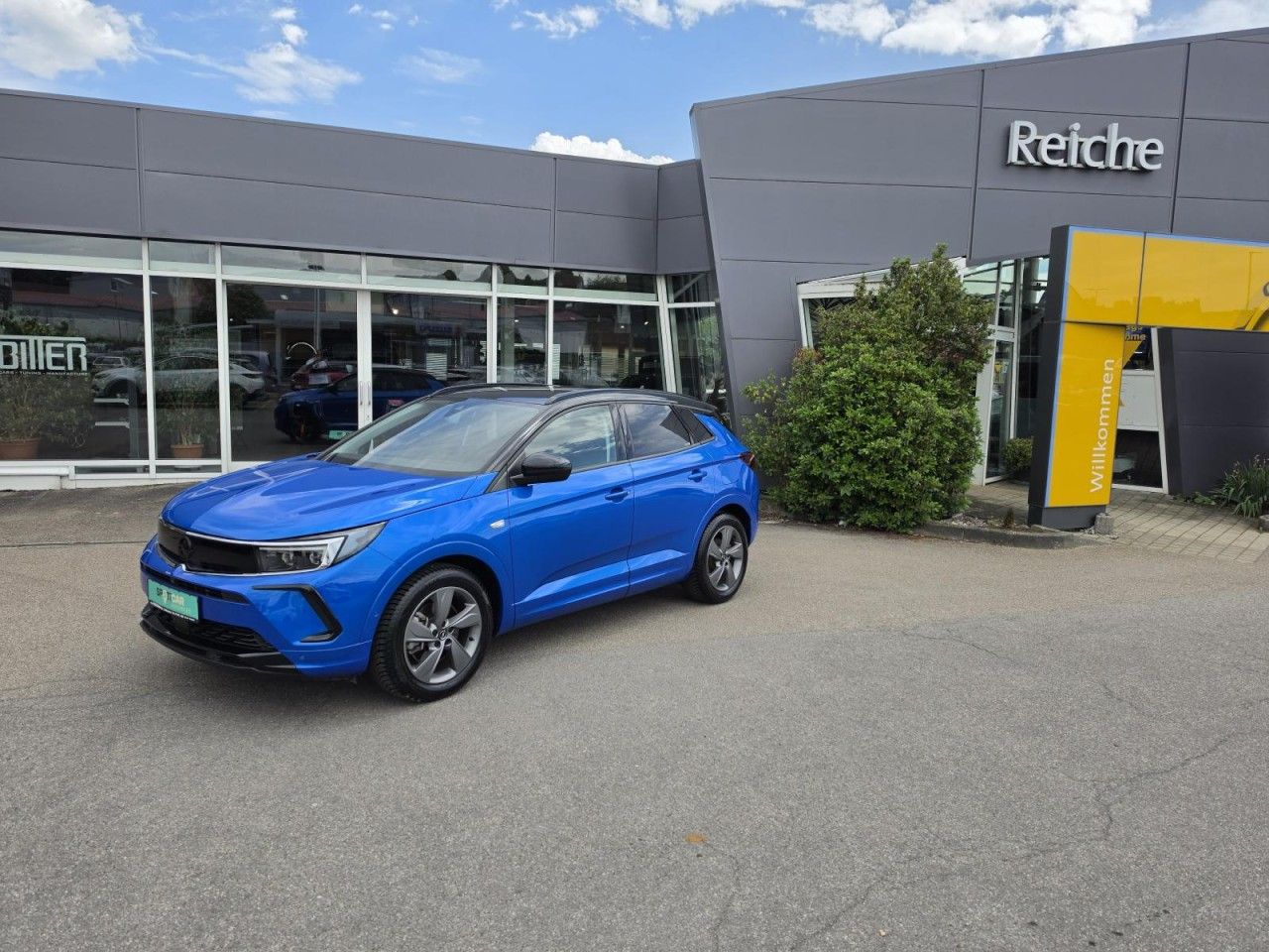 Opel Grandland GSe PHEV 1,6 AT+AHK+NAVI+SHZ+RFK+APA