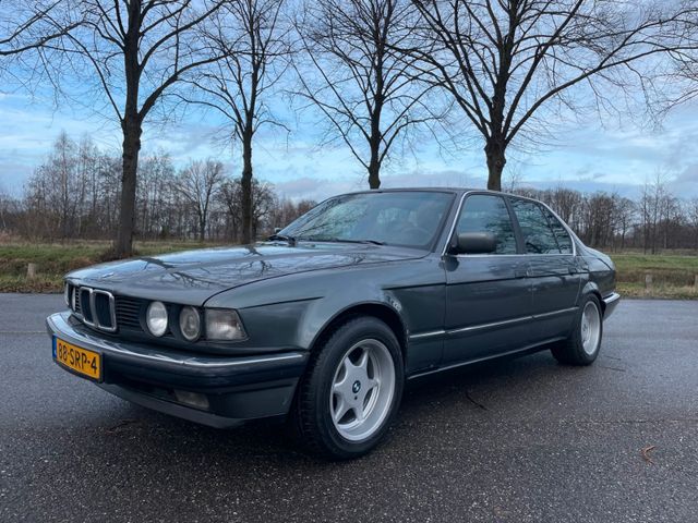 BMW 735 I 735i e32 Oldtimer