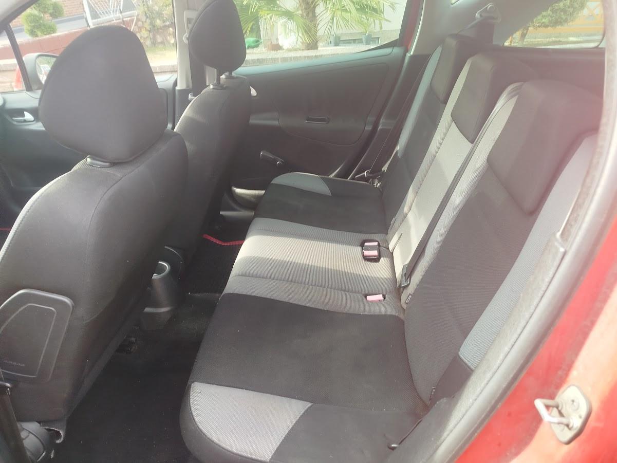 Peugeot 207 2009 — photo 14