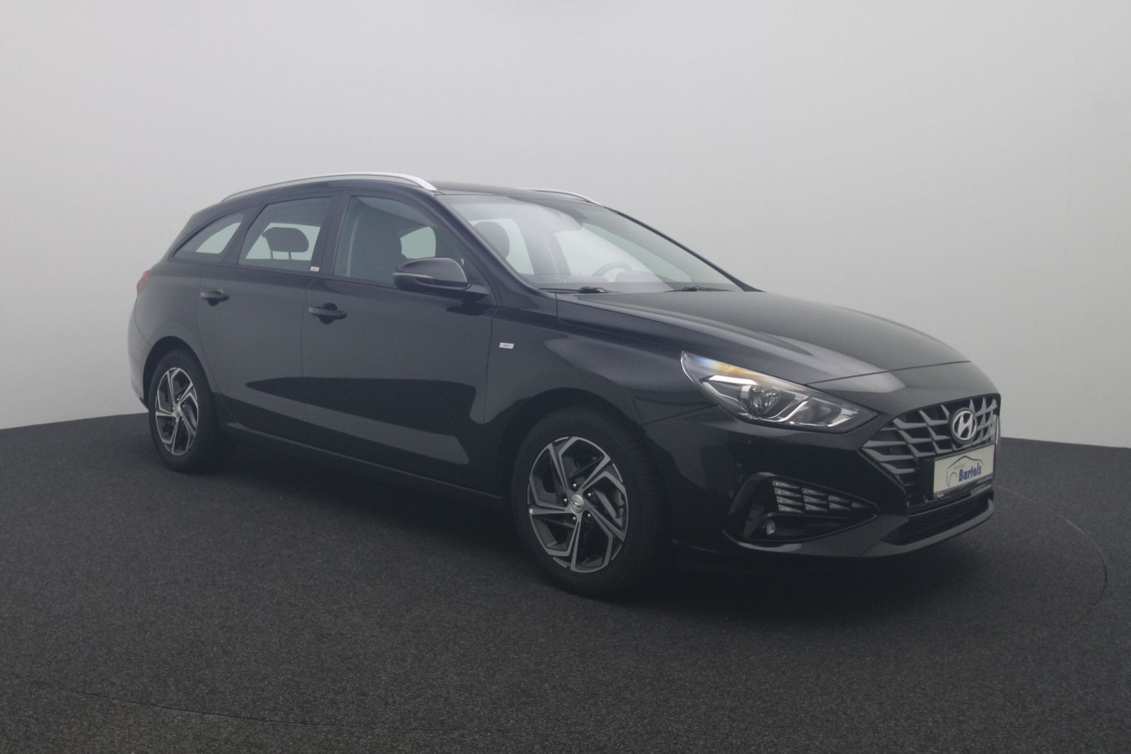 Fahrzeugabbildung Hyundai i30 Kombi 1.6 CRDi Trend Automatik
