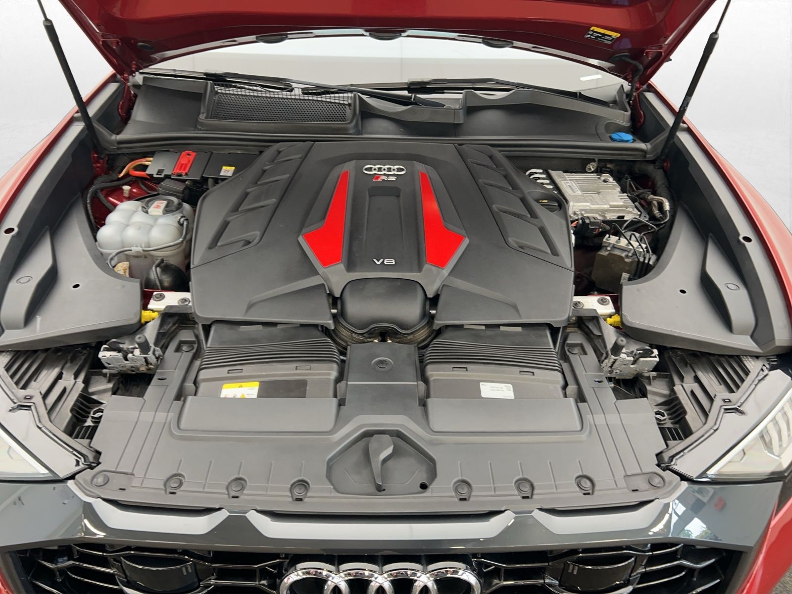 Audi RSQ8 - Bild 16