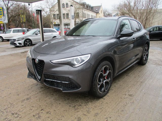 Alfa Romeo Stelvio B-Tech Q4