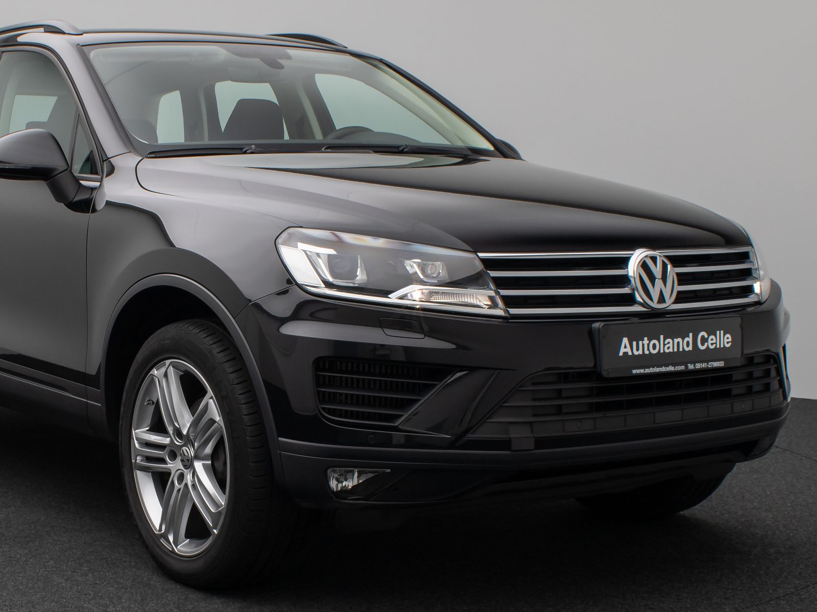 Fahrzeugabbildung Volkswagen Touareg 3.0 TDI V6 Terrain Tech 4Mot PDC BiXenon