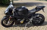 BMW S1000RR - BMW S100 RR