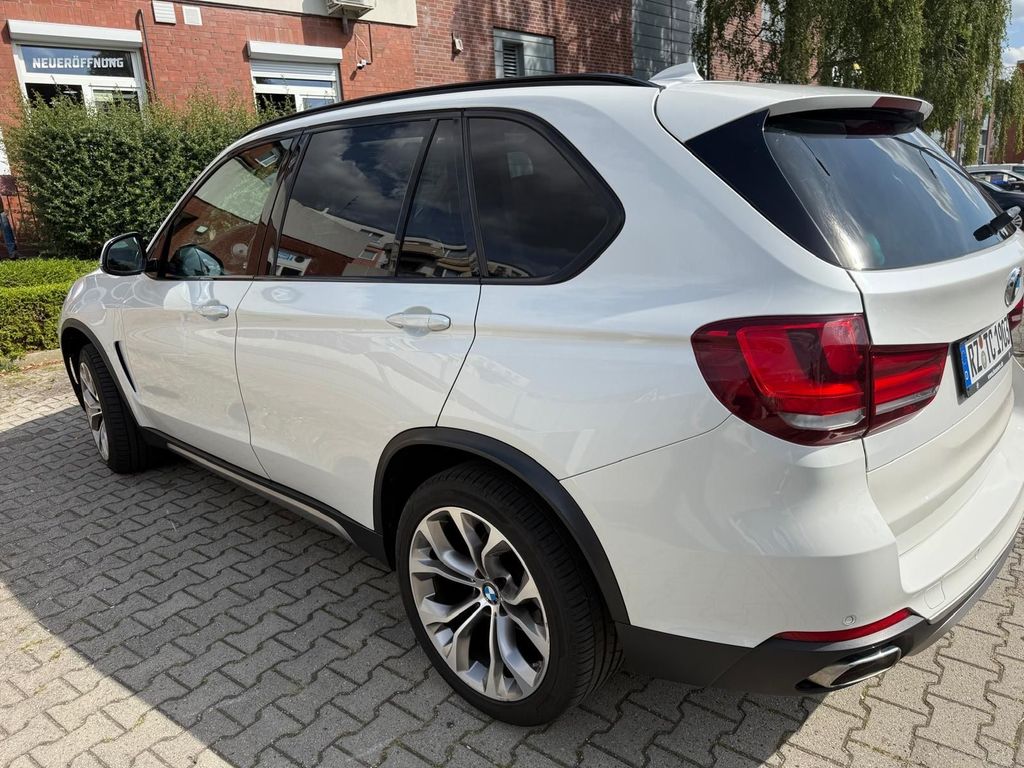 Image of BMW X5