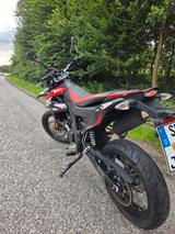 Aprilia SX 125 Tiefergelegt - APRILIA SX