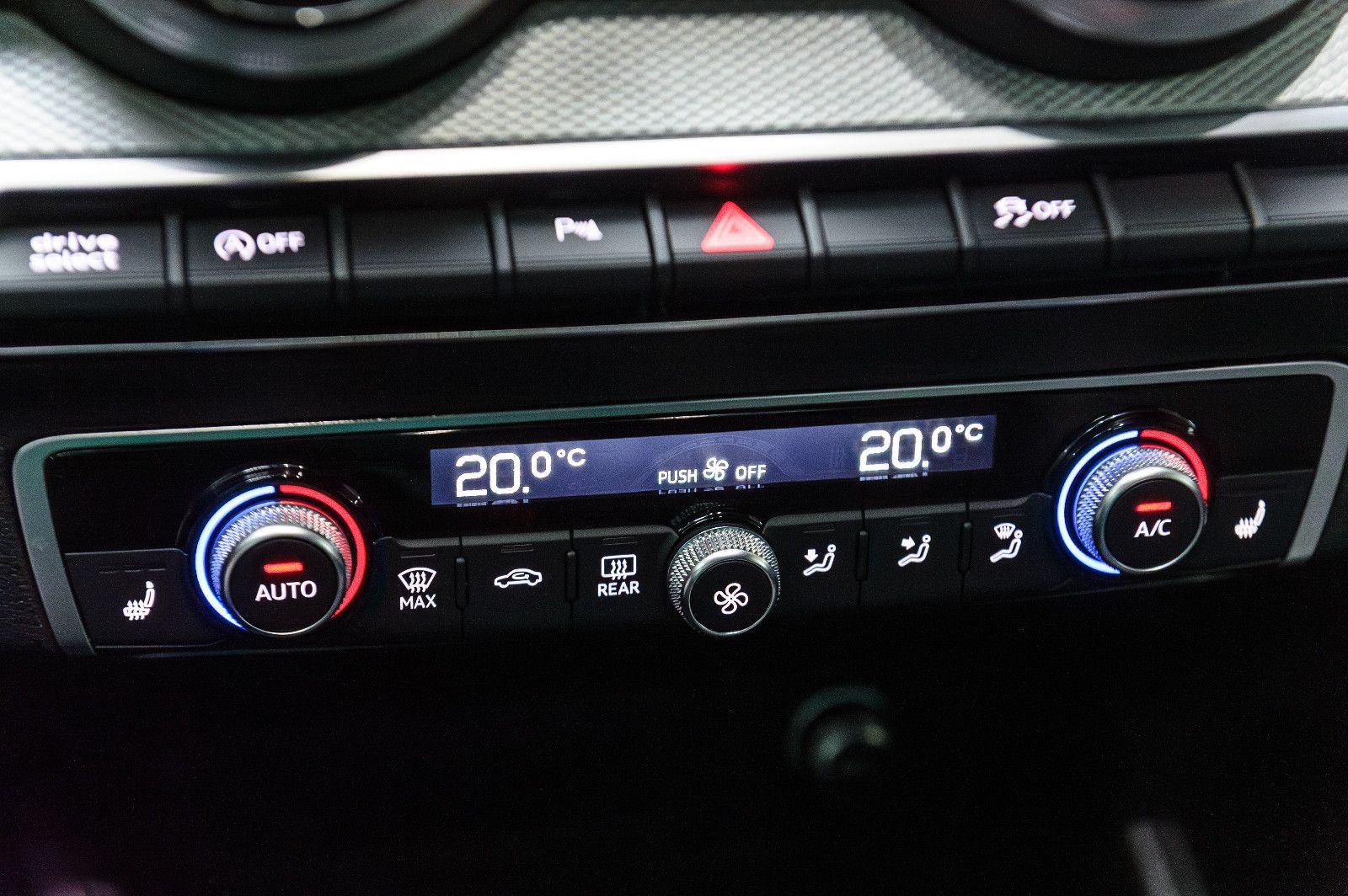 Fahrzeugabbildung Audi Q2 35 TFSI S line 1.5 S-Tronic LED+KAM+VIRTUAL