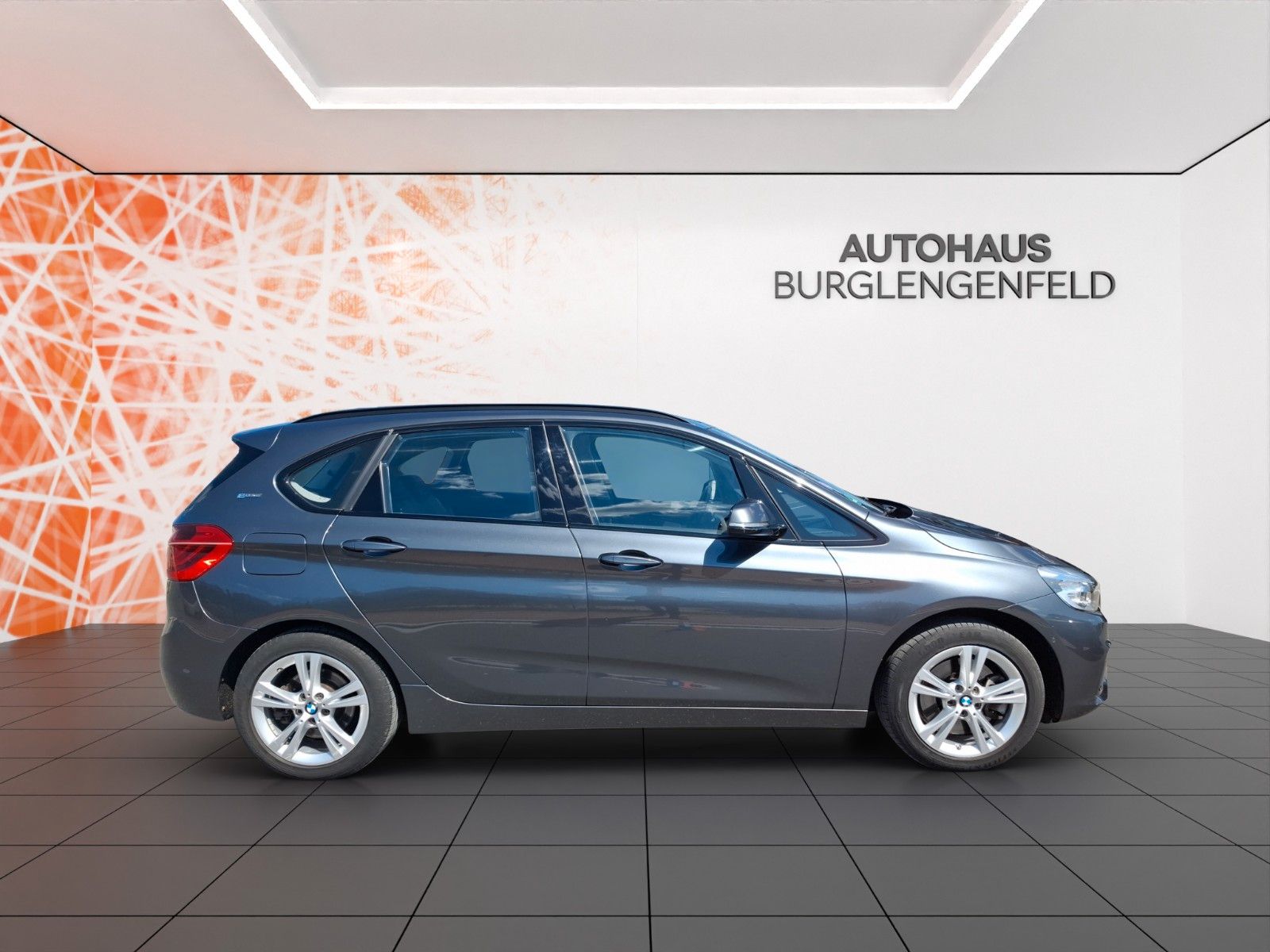 Fahrzeugabbildung BMW Active Tourer 225xe Sport Line ! RFK ! PANORAMA