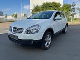 Nissan Qashqai Acenta 1.6l Scheckheft Gepflegt 01/2027 - gebrauchte Nissan Qashqai aus dem Jahr 2009